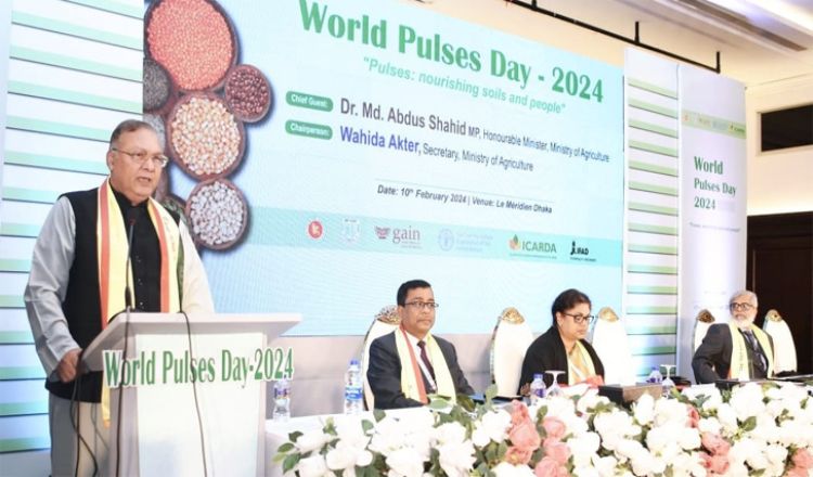 ডালের উৎপাদন বেড়েছে, স্বয়ংসম্পূর্ণ হবো : কৃষিমন্ত্রী